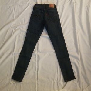 Levi 721 High Rise Skinny size 25